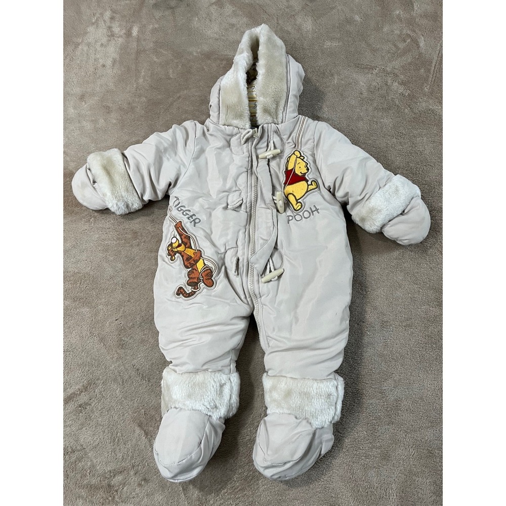 Vintage Disney Winnie the pooh snowsuit, infants 0-3m Cream Winter Warm Soft EUC